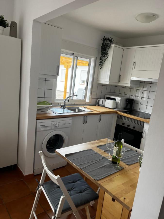 2 Bedroom Apartments Los Cristianos Beach Tenerife Tamaragua Arona  Bagian luar foto