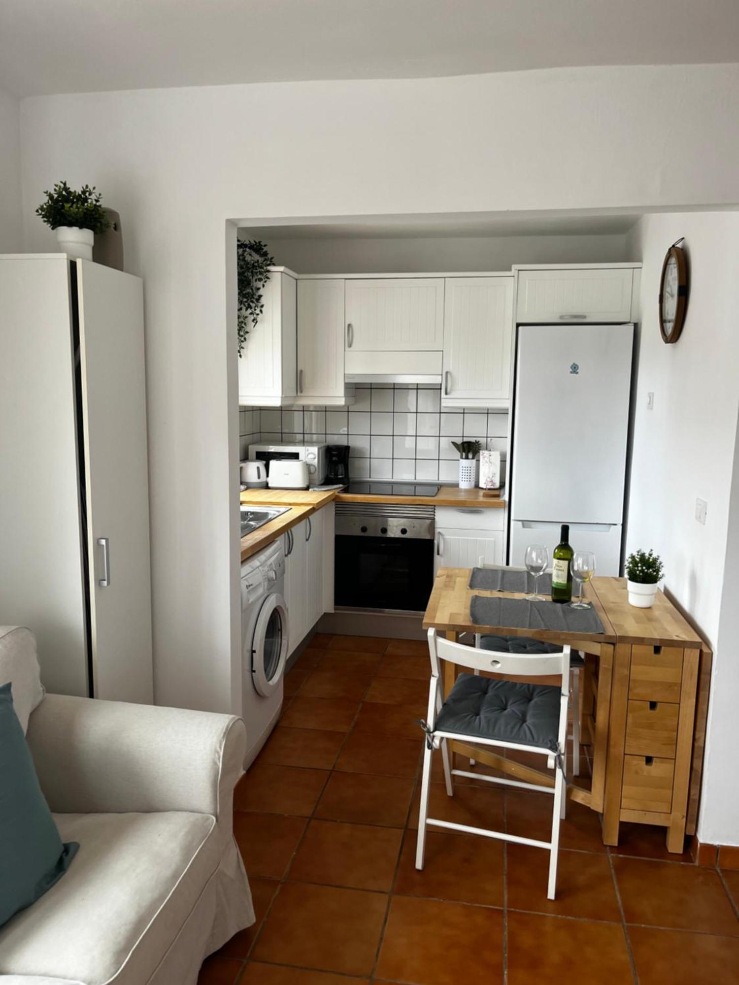 2 Bedroom Apartments Los Cristianos Beach Tenerife Tamaragua Arona  Bagian luar foto